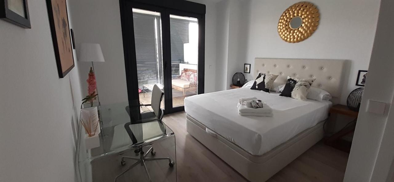 Teatinos Apartament