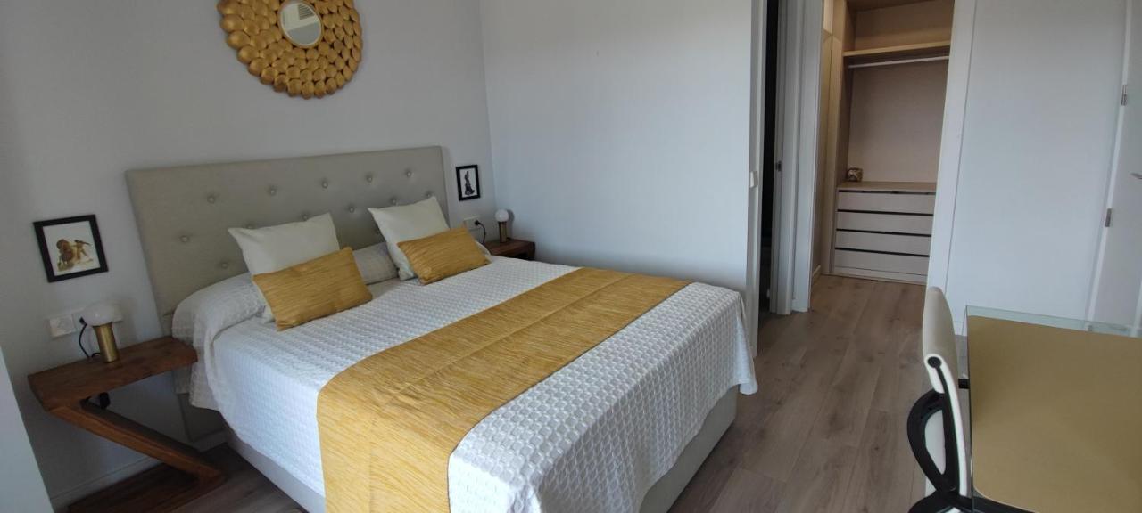 Teatinos Apartament